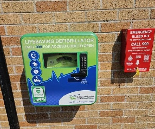 BPAA supplies 10 Emergency bleed kits in the Greater Bristol Area